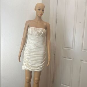 Charlotte Russe Dress Size Medium Gold Silver Metallic Strapless Mini Pleated